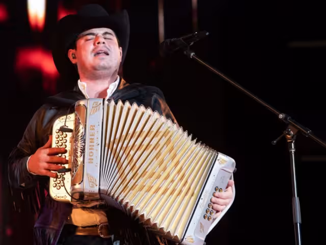 Alfredo Olivas, quien se presentará en la próxima Feria de San Marcos, sera notificado de esta nueva medida en Aguascalientes