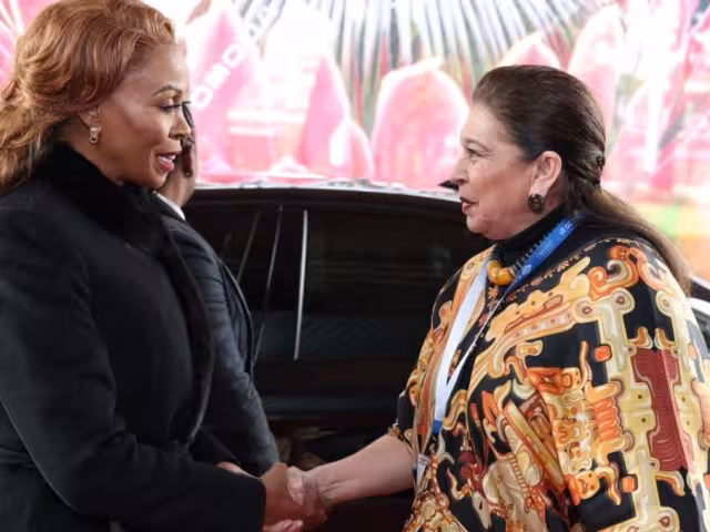 María Teresa Mercado, subsecretaria de Relaciones Exteriores (derecha), fue la representante de México en la 1ª Reunión de Ministros de Relaciones Exteriores en Sudáfrica