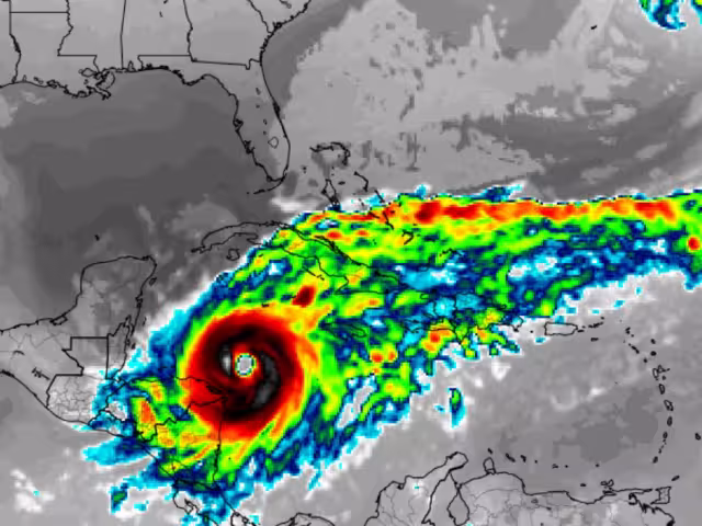 Depresión Tropical No. 19 dejará lluvias muy fuertes en la región
