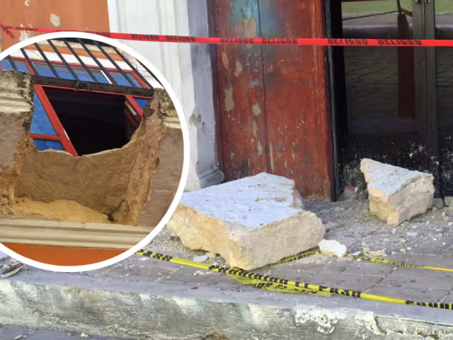 Por ser Patrimonio Cultural, Protección Civil Municipal no retiró el fragmento de la calle