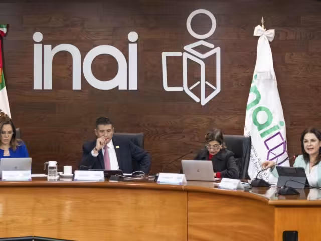 La Cámara de Diputados aplazó la discusión de la reforma para eliminar organismos autónomos