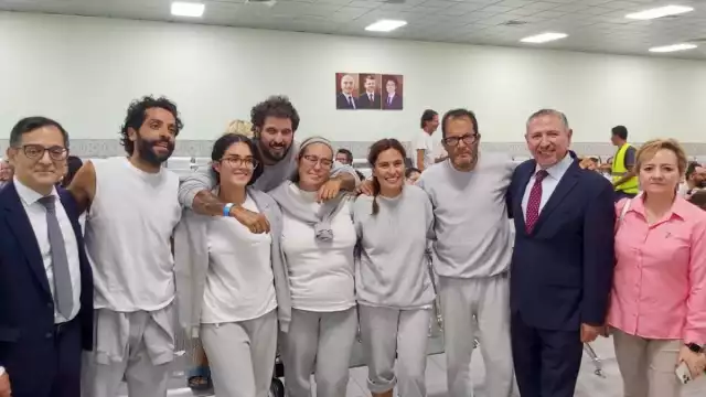 Los connacionales fueron trasladados a Amán, Jordania, donde fueron recibidos por el embajador de México en ese país