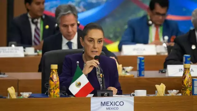Claudia Sheinbaum, presidenta de México, aparece en la lista de "Mujeres más poderosas de 2024"