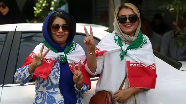 El término “árabe” hace referencia a pueblos originarios de la península arábiga