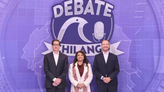 Salomón Chertorivski, Clara Brugada y Santiago Taboada en el Segundo Debate Chilango