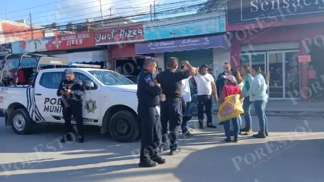 Un niño de ocho años fue arrollado por una camioneta Ford gris en la avenida Héctor Pérez Martínez, en Escárcega.