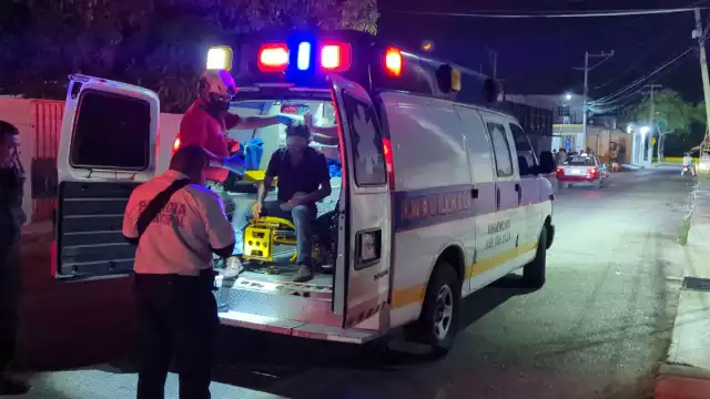 Violento asalto en calles de Ciudad del Carmen; víctima termina hospitalizada