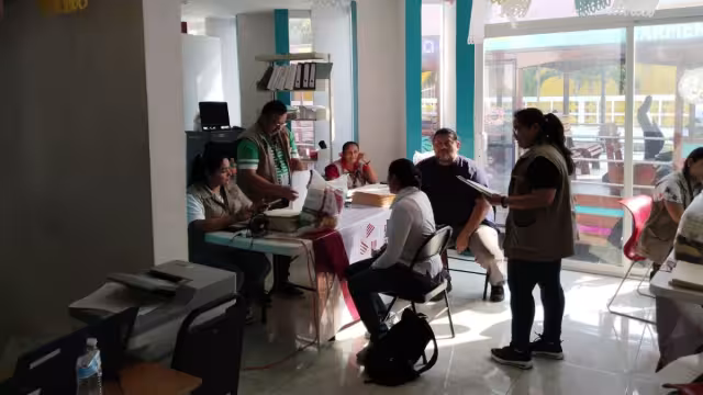 Así se desarrolló la entrega de pago a pescadores en Sabancuy