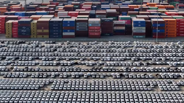 El presidente Trump ha reconocido que su política arancelaria puede conllevar "costes y problemas de transición"