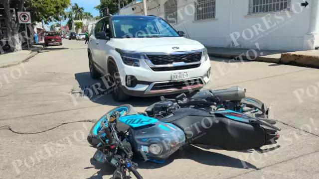 Motociclista atropellado en la colonia Compositores, en la avenida Isla de Tris.