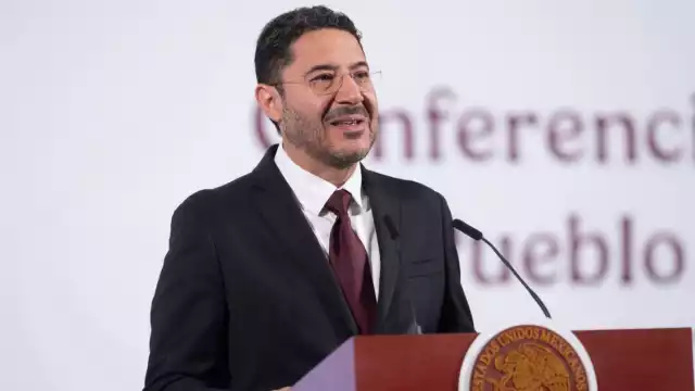 Martí Batres Guadarrama, titular del ISSSTE