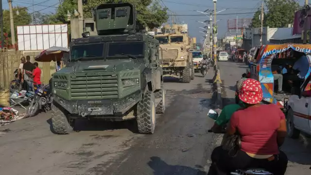 La violencia desatada en Puerto Príncipe ha provocado una alarmante crisis humanitaria