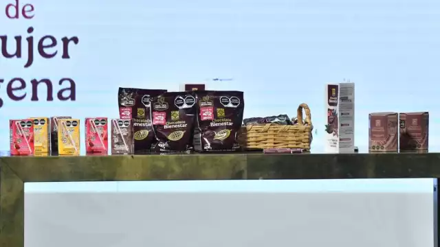 La presidenta Claudia Sheinbaum celebró la salida al mercado de estos productos
