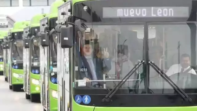 El ajuste en la tarifa de transporte publico comenzará este mes y se extenderá hasta alcanzar los 17 pesos en agosto de 2026