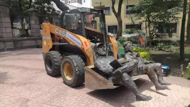 El Gobierno capitalino señaló que no existe ninguna solicitud formal para la remoción de las estatuas de Fidel Castro y Ernesto "Che" Guevara