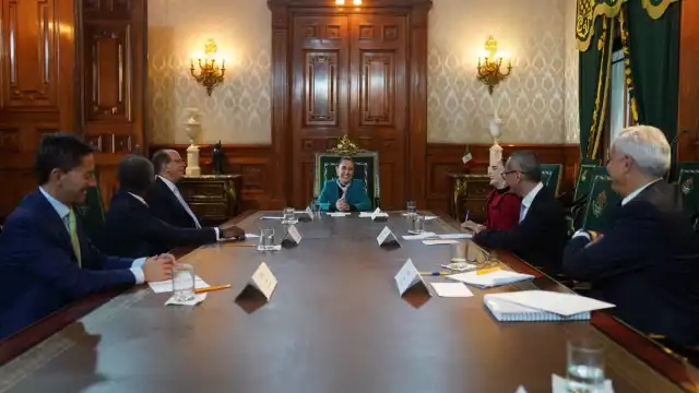 La presidenta de México, Claudia Sheinbaum se reunió en Palacio Nacional con inversionistas