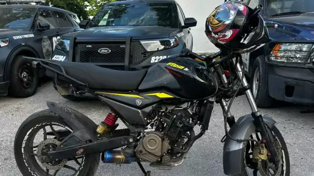 Aseguran vehículos con reporte de robo en Playa del Carmen