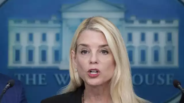 Pam Bondi, Fiscal General de Estados Unidos