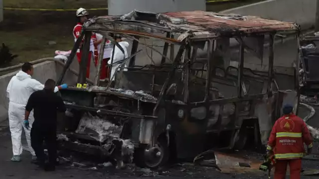 El peritaje inicial indica que el chofer de la pipa, perdió el control del vehículo al conducir a exceso de velocidad