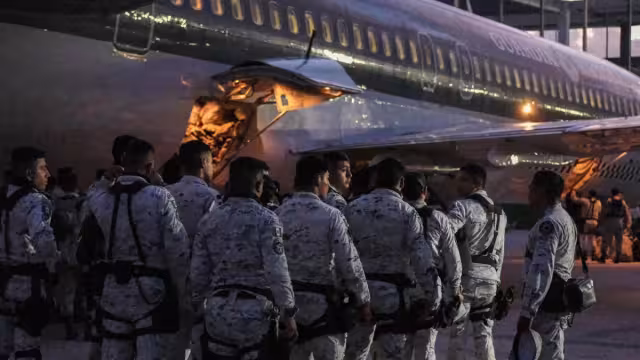 El Gobierno de México inició el despliegue de 10 mil elementos de fuerzas federales a la frontera norte