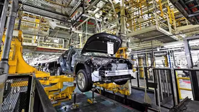 En febrero de 2025, la producción de autos en México creció 7.76 por ciento interanua
