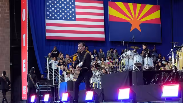 Los Tigres del Norte le dieron su respaldo a Kamala Harris en Arizona, estado clave en la elección presidencial de Estados Unidos