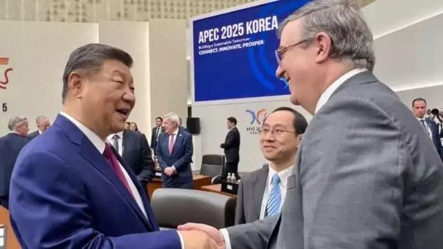 Durante el encuentro de la APEC 2025 en Corea del Sur, el secretario Ebrard tuvo un encuentro con el presidente de China, Xi Jinping