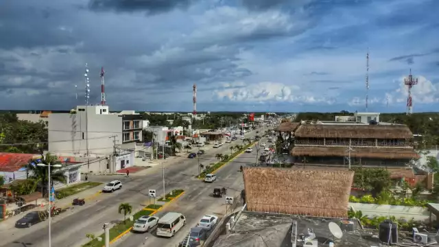 Sin mediar palabra, los sicarios dispararon contra ellos en repetidas ocasiones en la colonia Maya, en Tulum