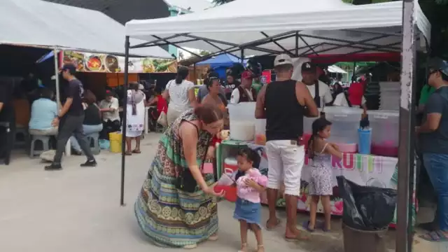 Enfrenta temporada baja 200 comerciantes de tianguis de Forjadores