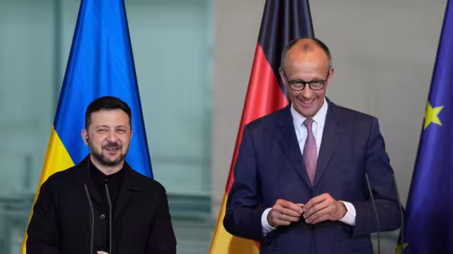 Volodimir Zelenski, presidente de Ucrania y Friedrich Merz, primer minitri de Alemania