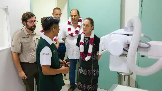 La presidenta Claudia Sheinbaum destacó que se han inaugurado 16 de los 31 hospitales comprometidos