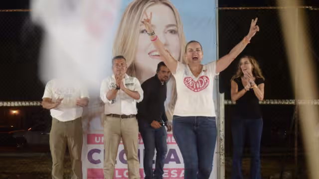 Cecilia Patrón Laviada en el Distrito 7 de Mérida