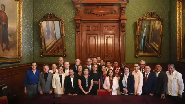 La presidenta Claudia Sheinbaum se reunió con gobernadores para revisar el sistema IMSS-Bienestar