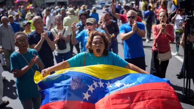 El chavismo organizó actos de apoyo al mandatario en los mismos puntos de concentración de la oposición