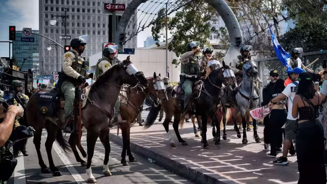 El presidente Donald Trump ha sido enfático en que su gobierno concentrará las acciones migratorias en ciudades santuario