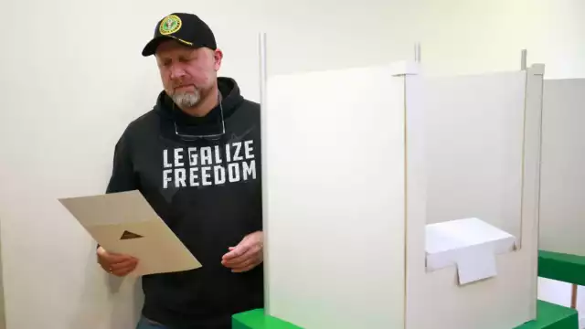 A un día de la elección presidencial en Estados Unidos, 75 millones de estadounidenses ya votaron