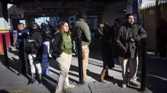 Este martes arrancaron las labores de acondicionamiento de un centro de atención para migrantes repatriados en Nogales, Sonora