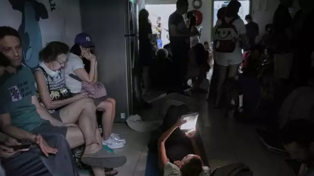 La embajada estadounidense continúa operando bajo un esquema restringido mientras se evalúa la evolución del conflicto en la región