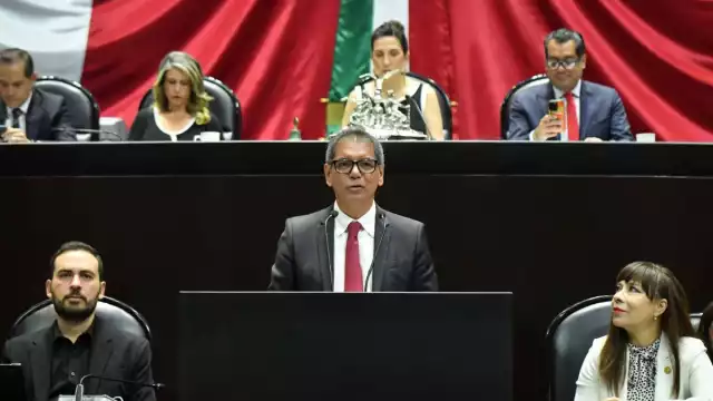 Édgar Amador Zamora, secretario de Hacienda