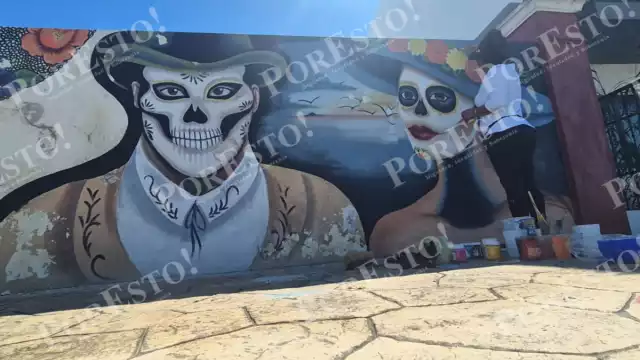 Iniciaron los trabajos de retoque de los murales del panteón antiguo de Champotón.