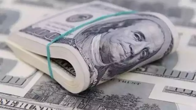 El precio del dólar arrancó debajo de los 18 pesos al inicio de la jornada cambiaria