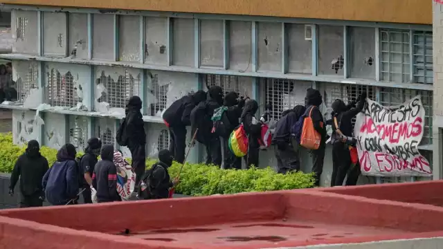 La UNAM reiteró su compromiso con la convivencia pacífica, el respeto a la autonomía y los principios académicos