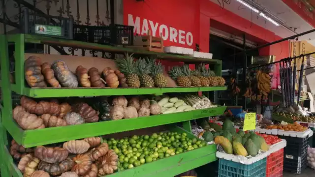 No logró el Día de Muertos cumplir las expectativas de ventas de los 70 comerciantes del Mercado Nuevo Chetumal, afirman que las ventas decaen cada día más