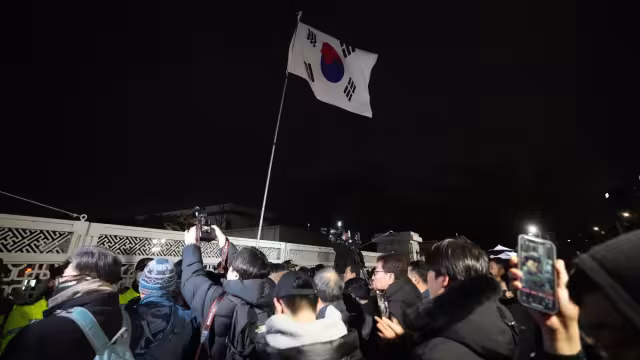 La medida del presidente  Yoon Suk-yeol fue la primera declaración de ley marcial desde la democratización del país en 1987