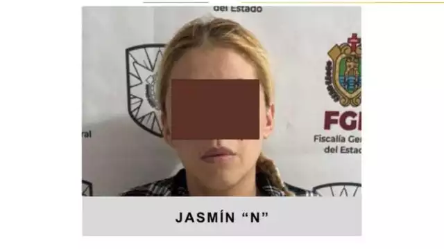 La agresora fue detenida en calles del puerto de Veracruz por elementos de la Fiscalía General del Estado.