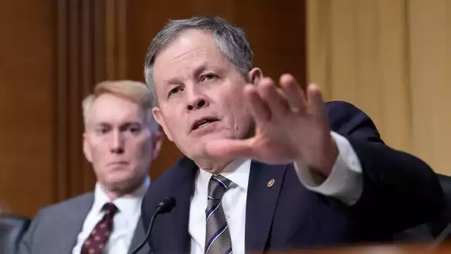 Steve Daines, senador republicano de Estados Unidos