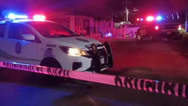 Autoridades de seguridad acordonaron el área en Puerto Morelos