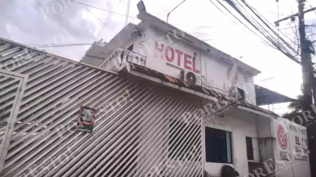 Al menos 50 hoteles en Ciudad del Carmen mantienen adeudos con contratistas de PEMEX.