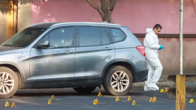 "El Chivo", quien se señala viajaba en la camioneta, era presunto operador de la Familia Michoacana
