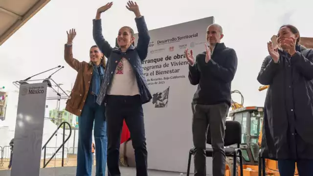 La presidenta Claudia Sheinbaum se encuentra de visita en Baja California, donde ya encabezo la entrega del programa "Vivienda para el Bienestar"